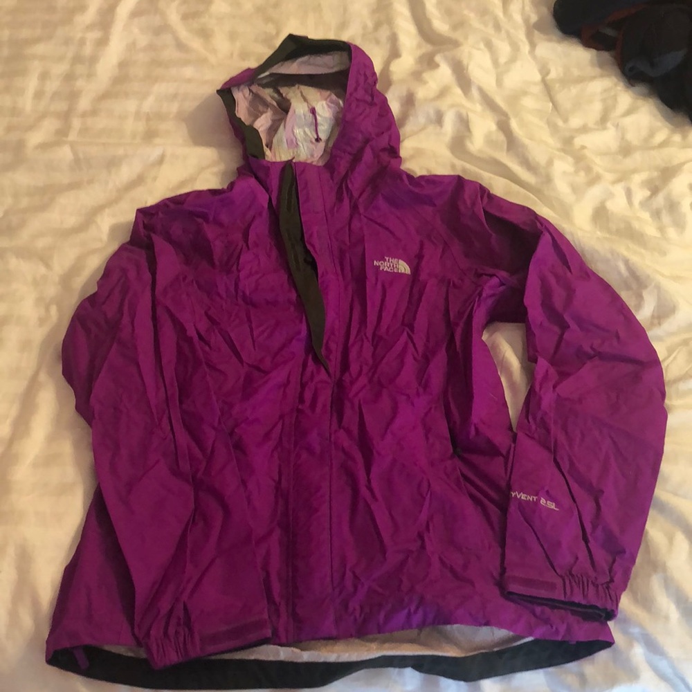 North Face women’s shell rain jacket